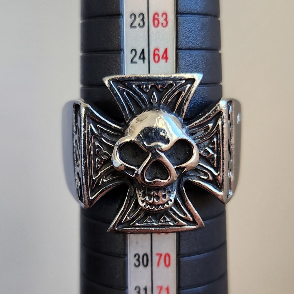 Men's Stainless Steel Biker Skull 💀 Ring